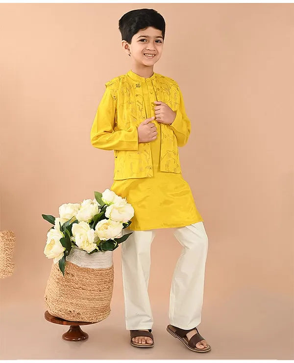 Lilpicks Couture Full Sleeves Solid Kurta & Pyjama With Swirl Foil Printed Jacket - Yellow & White